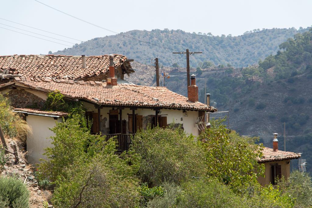 Hatzikyprianou Museum Studio Lazania エクステリア 写真