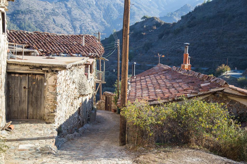 Hatzikyprianou Museum Studio Lazania エクステリア 写真
