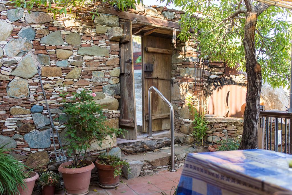Hatzikyprianou Museum Studio Lazania エクステリア 写真